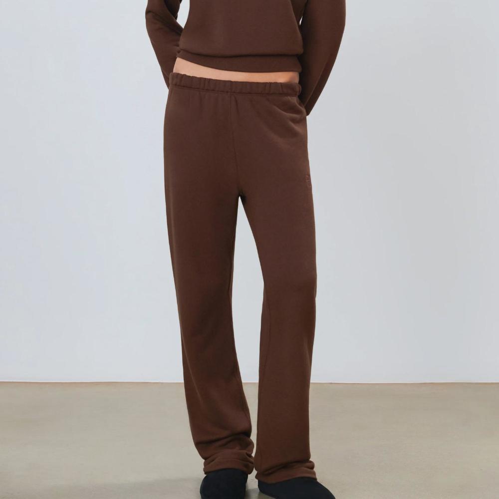NEW ETERNE straight leg sweatpants in chocolate